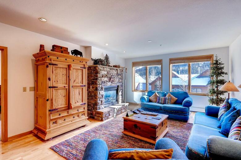 Hotel Gateway Mountain Lodge