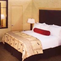 Hotel Cambria Suites
