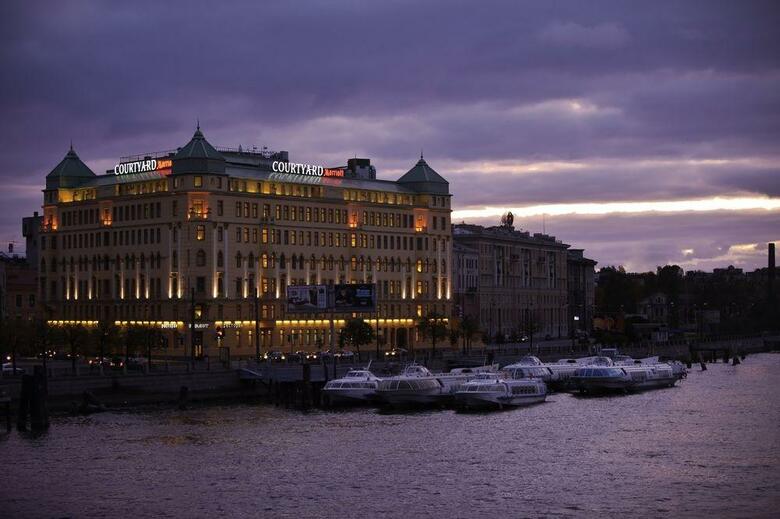 Hotel Courtyard By Marriott St. Petersburg Vasilievsky