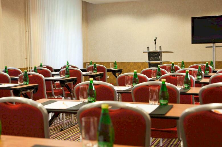 Hotel Courtyard By Marriott St. Petersburg Vasilievsky