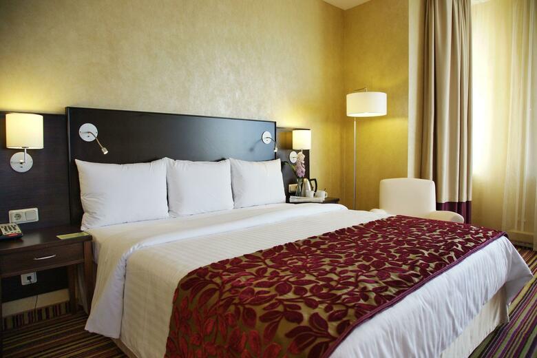 Hotel Courtyard By Marriott St. Petersburg Vasilievsky