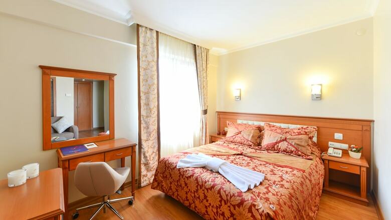 Prestige Hotel