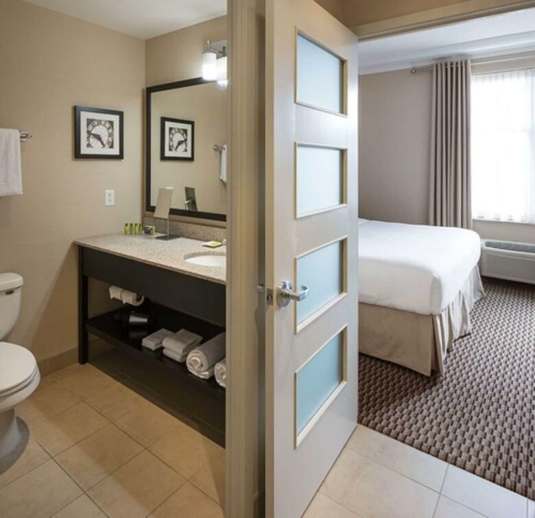 Hotel Delta Guelph
