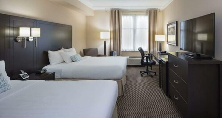 Hotel Delta Guelph