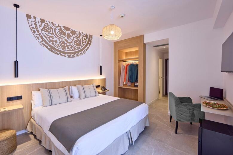Hotel Saul� By Puro
