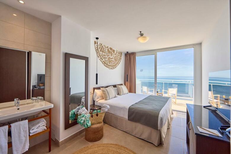 Hotel Saul� By Puro