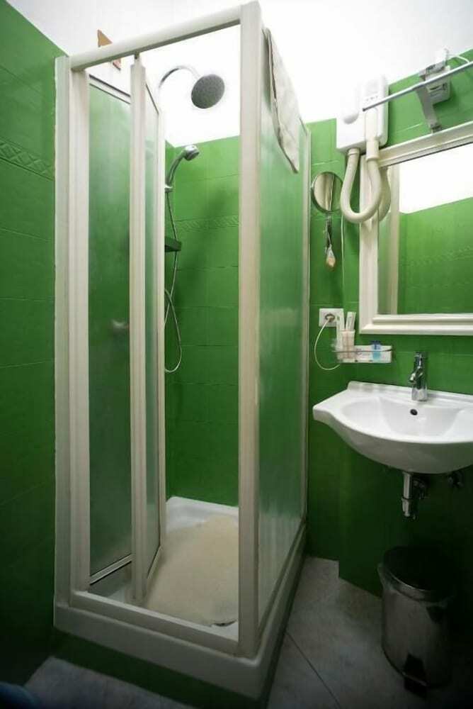 Hotel Merulana Star