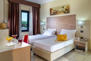 Domidea Hotel