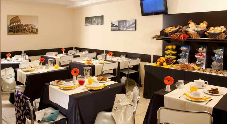 Domidea Hotel