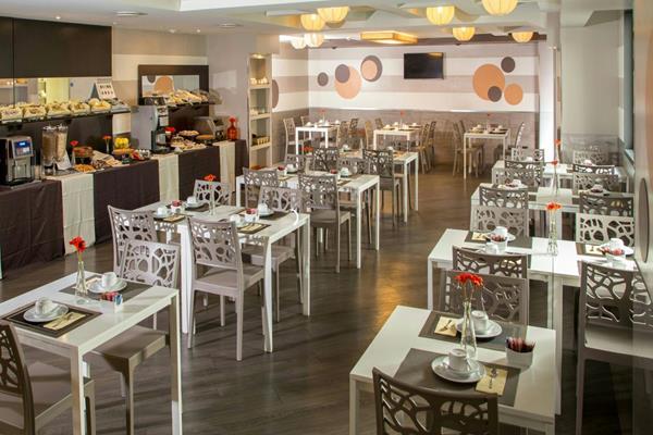 Domidea Hotel