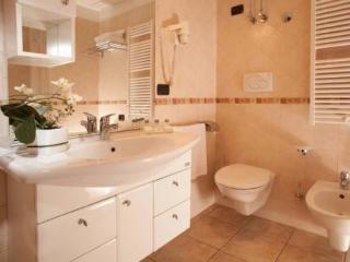 Domidea Hotel