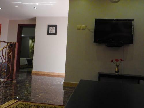 Gold Inn Hotel