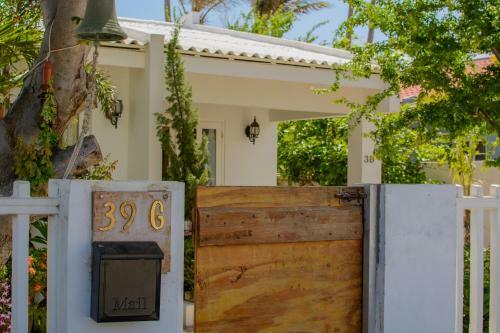 Hostal Bon Bini Studio