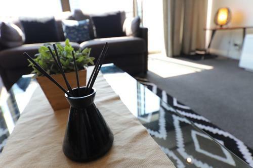 Aparthotel Heart Of Cbd Penthouse Apartment