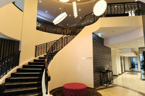 Aparthotel Heart Of Cbd Penthouse Apartment