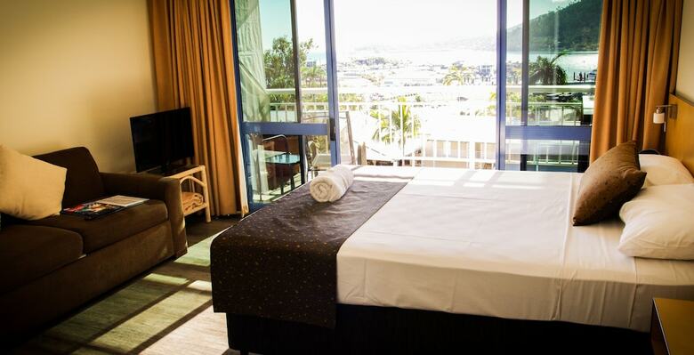 Aparthotel Coral Sea Vista Apartments