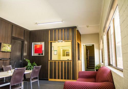 Motel Ascot Budget Inn & Apartments