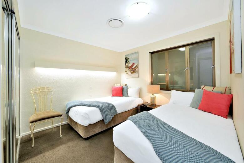 Nautilus Beachside Apartments