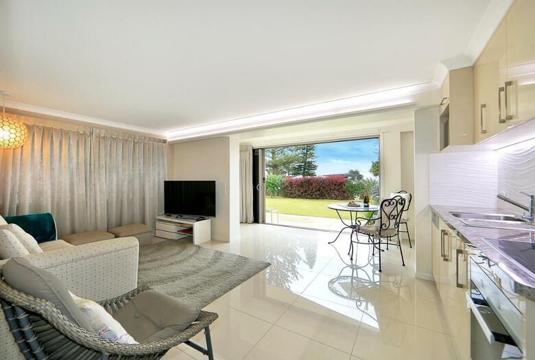 Nautilus Beachside Apartments