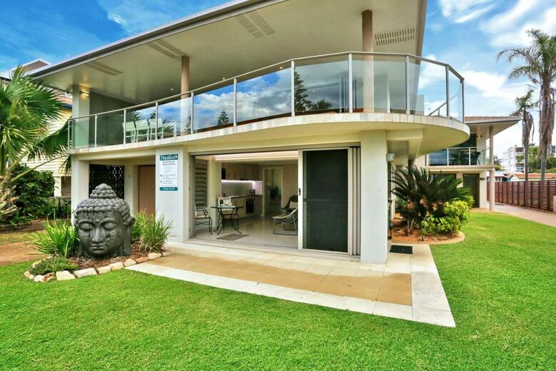 Nautilus Beachside Apartments