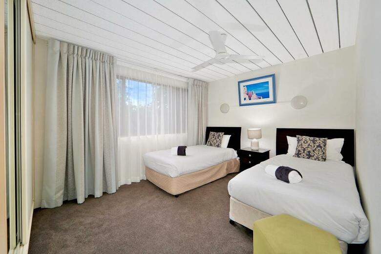 Nautilus Beachside Apartments