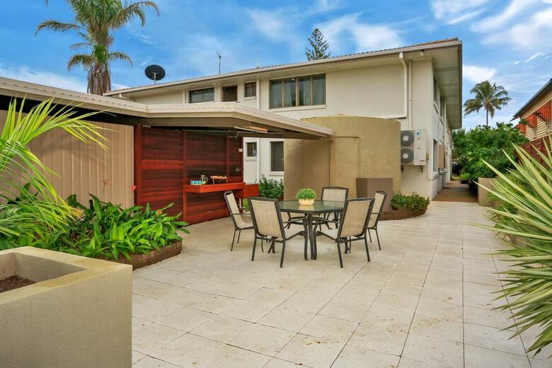 Nautilus Beachside Apartments