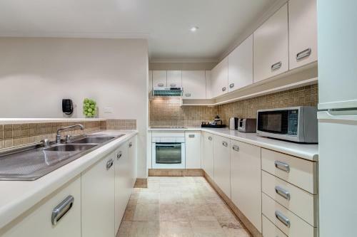 Aparthotel The York By Swiss-belhotel
