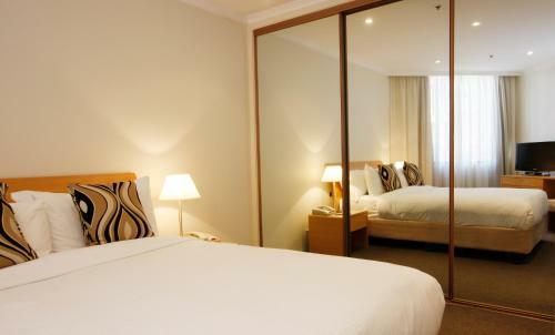 Aparthotel The York By Swiss-belhotel
