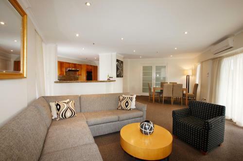 Aparthotel The York By Swiss-belhotel