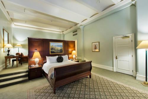 Hotel Treasury Brisbane