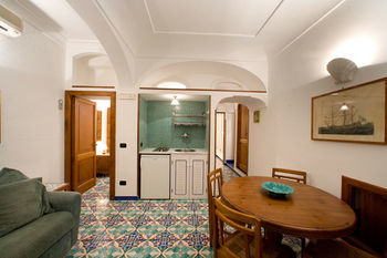 Residencia La Caravella On Positanos Beach