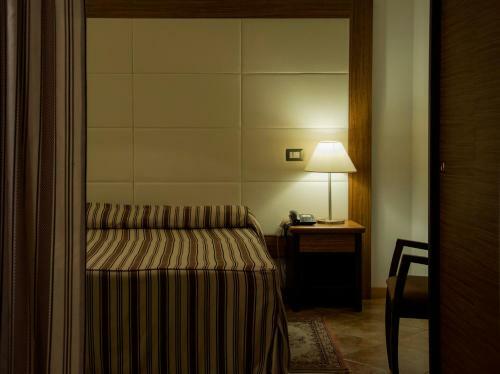 Royal Hotel