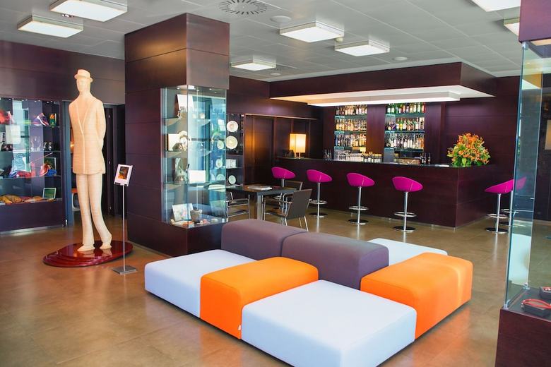 Link Hotel