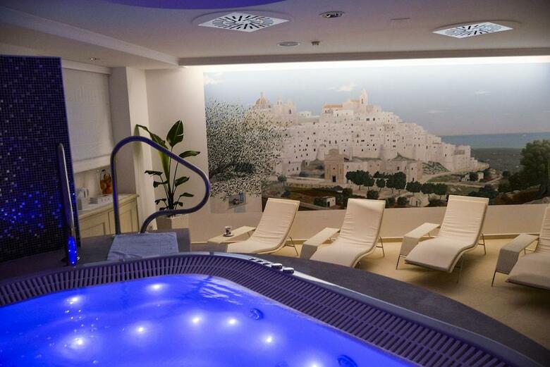Hotel Ostuni Palace