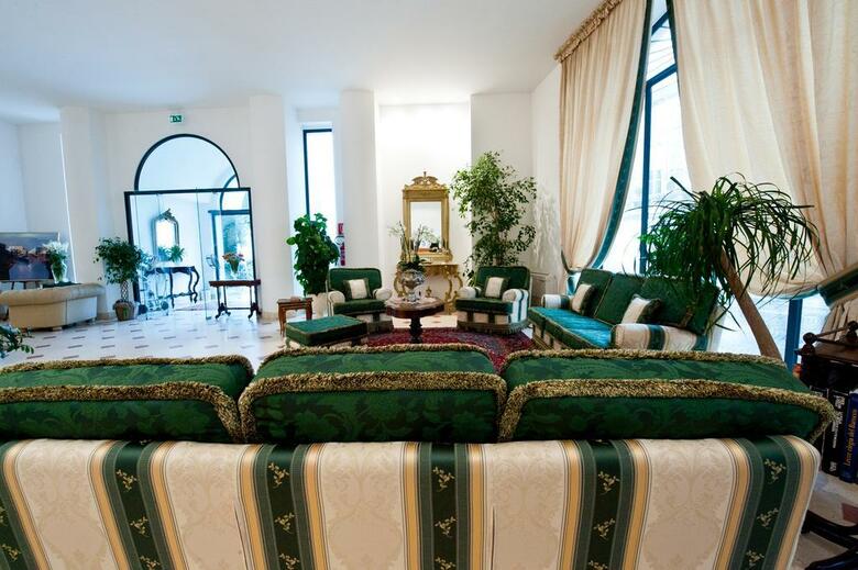 Hotel Ostuni Palace