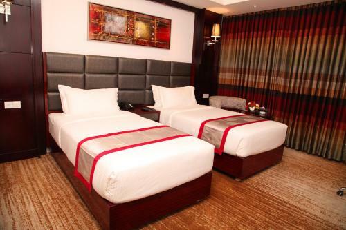Hotel Bengal Blueberry