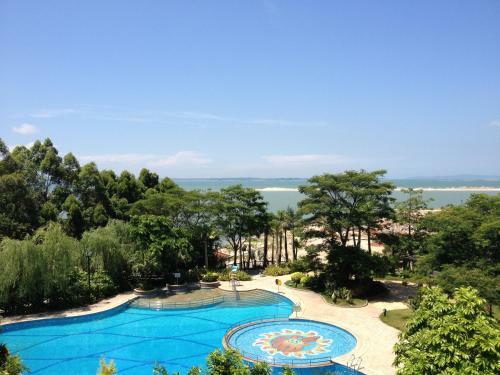 Hotel Golden Bay Resort