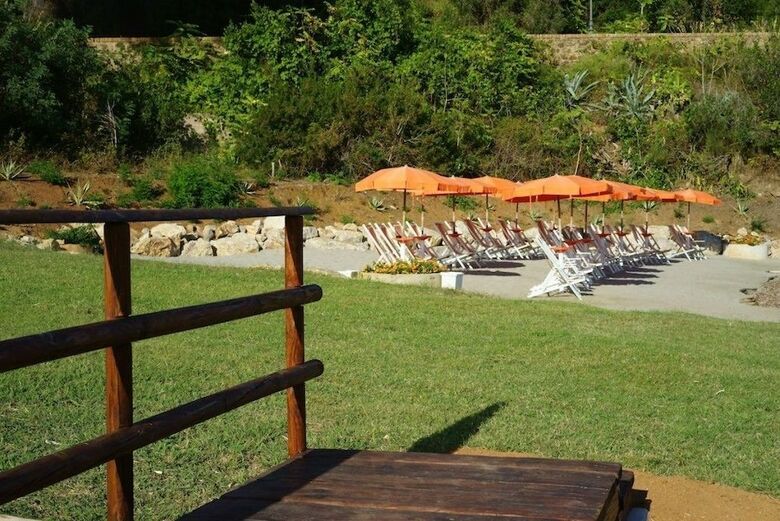 Hotel Cala Di Mola
