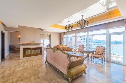 Sanya Zhi Ai Lily Seaview Apartment