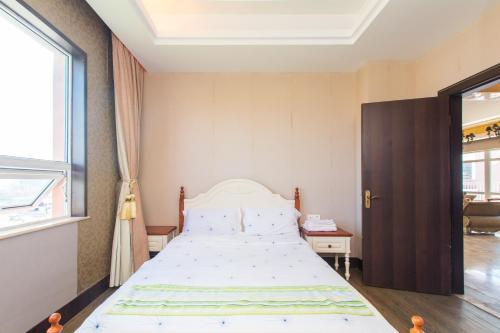 Sanya Zhi Ai Lily Seaview Apartment