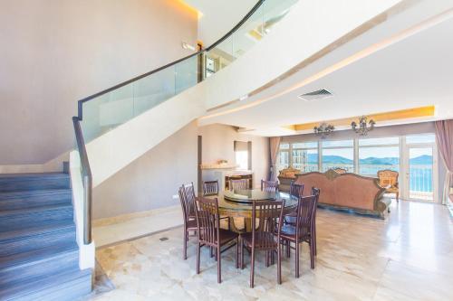Sanya Zhi Ai Lily Seaview Apartment