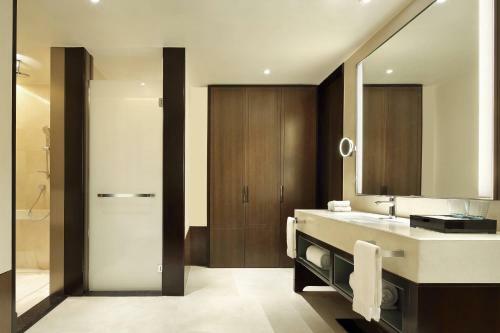Hotel Four Points By Sheraton Chengdu, Anren