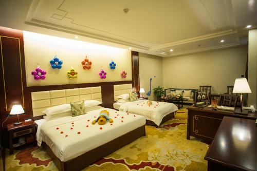 Dunhuang Hua Xia International Hotel