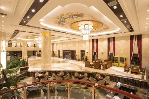 Dunhuang Hua Xia International Hotel