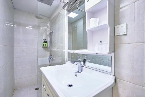 Hangzhou Xihu Qinghe Hostel