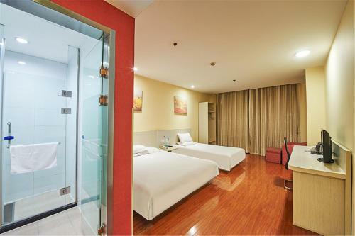Elan Hotel Fuyang Railway Station
