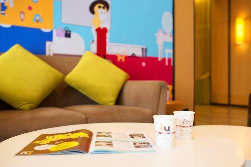 Iu Hotel Shenyang Railway Station Sk Transfer Center