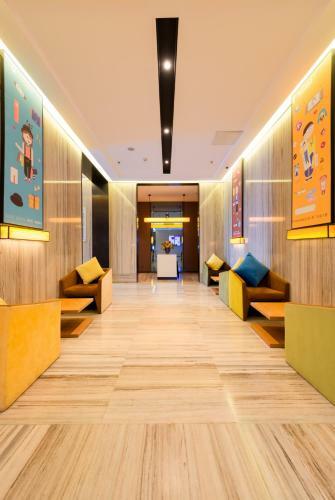 Iu Hotel Tianjin Binjiang Walking Street