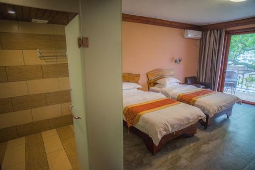 Posada Yangshuo Lianhuaju Inn