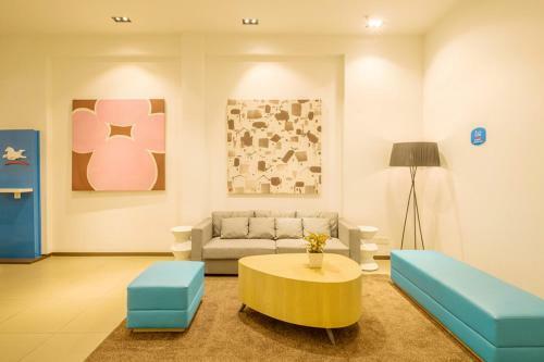 Hotel Hanting Express Shanghai Guangzhong Road